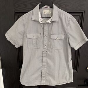 Trovata Button Up Mens Shirt Size M Cotton Short Sleeve Camping Grey